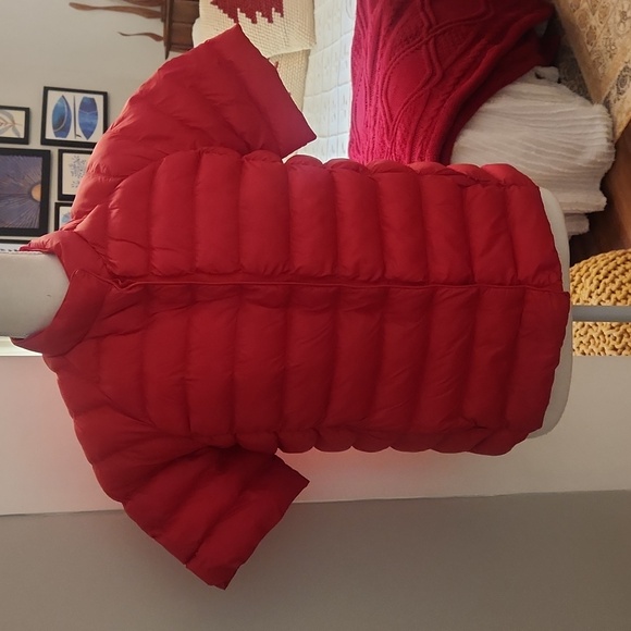 Vineyard Vines puffer jacket - Picture 2 of 5